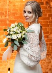 Надежда в платье "Нисса" от TWIGGY