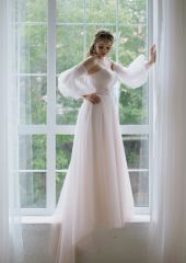 Катюша в платье "Римини" от Lara Bridal