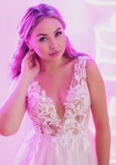 Катюша в платье "Эври" бренда Lady Lusso