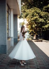 Дашенька в платье "Терри" от Линия Косс