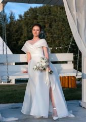 Анастасия в платье "Берта" от LL