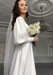 Катюша в платье "Флора" бренда LL