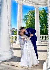 Анечка в модели платья An-52 от A.Volchkova