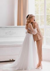 Юлия в модели В-8012 от Anna Volchkova